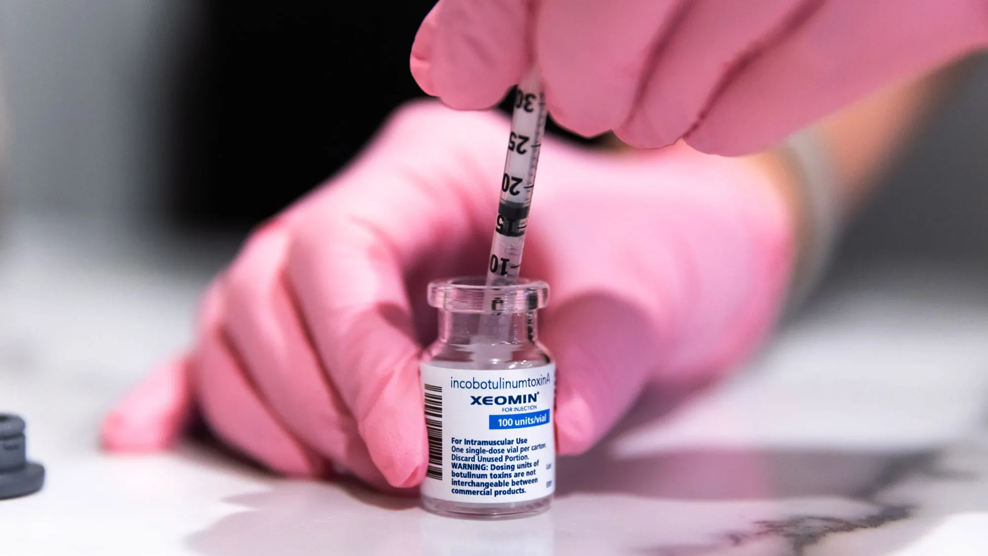 xeomin-bottle-injection-img